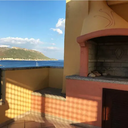 Incredibile Vista Su Feriehus Golfo Aranci